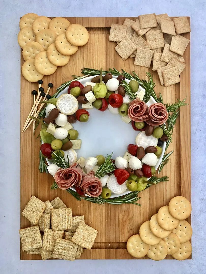 20 Christmas Wreath Charcuterie Board Ideas ICA