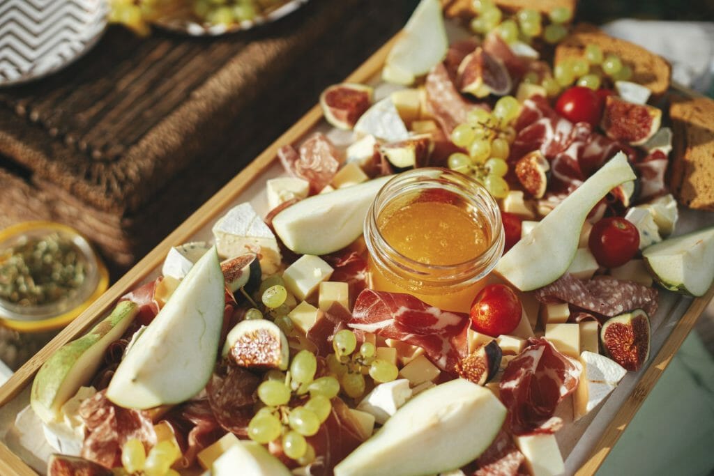 picnic charcuterie board