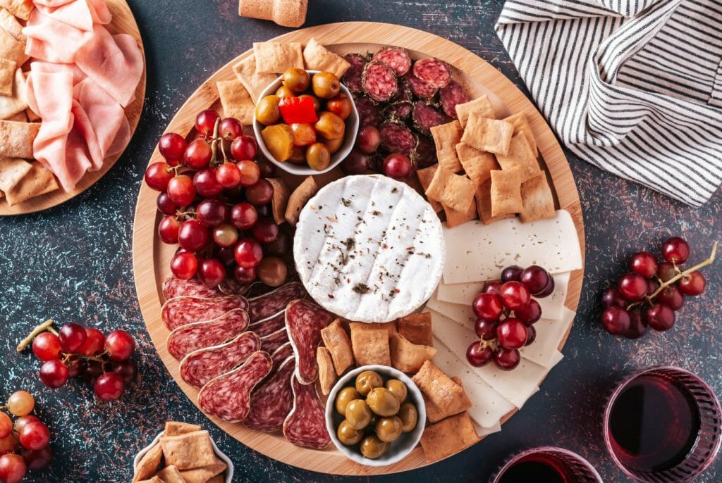 mediterranean charcuterie board