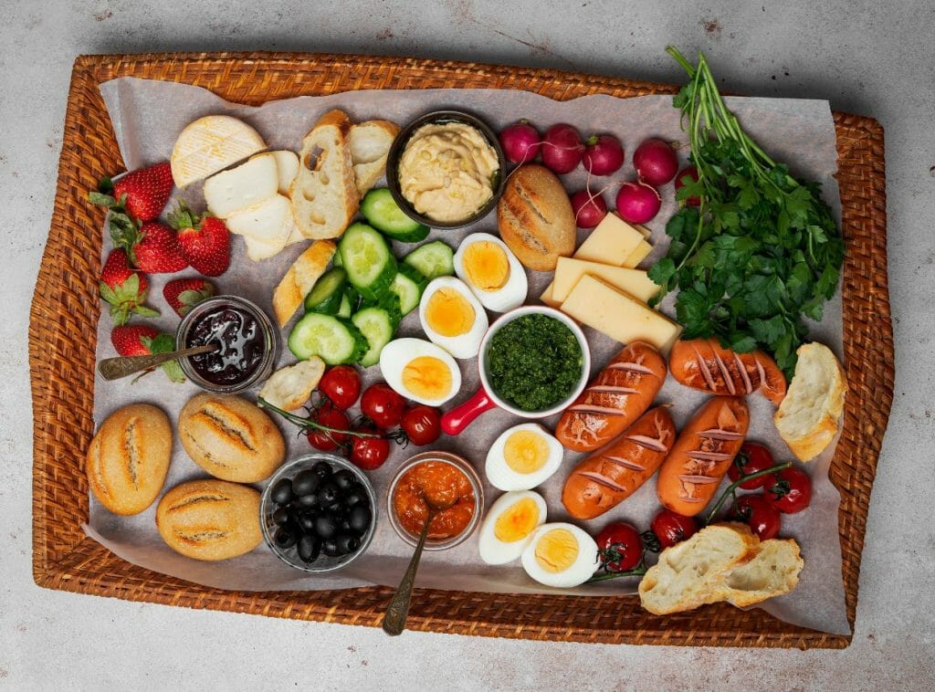 brunch charcuterie board