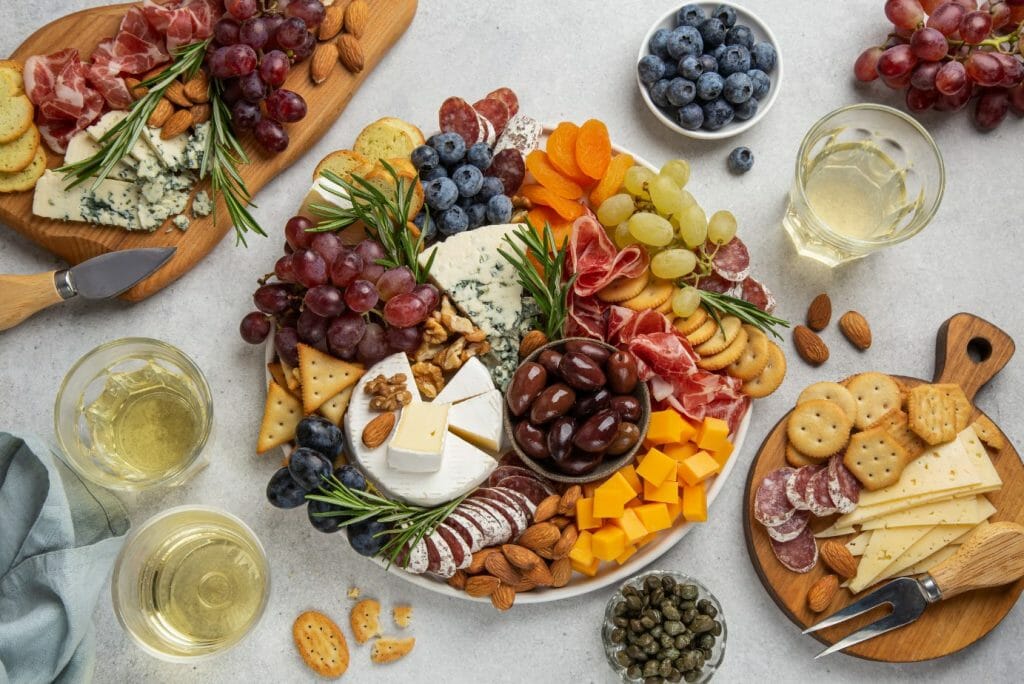 small thanksgiving charcuterie board