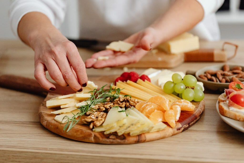 small thanksgiving charcuterie board