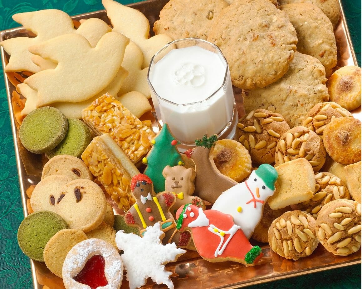 Christmas Cookie Charcuterie Board: Sweeten The Holiday Season