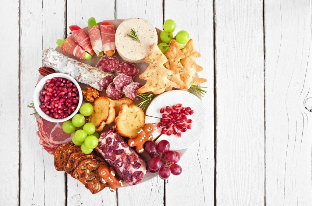 christmas eve charcuterie board